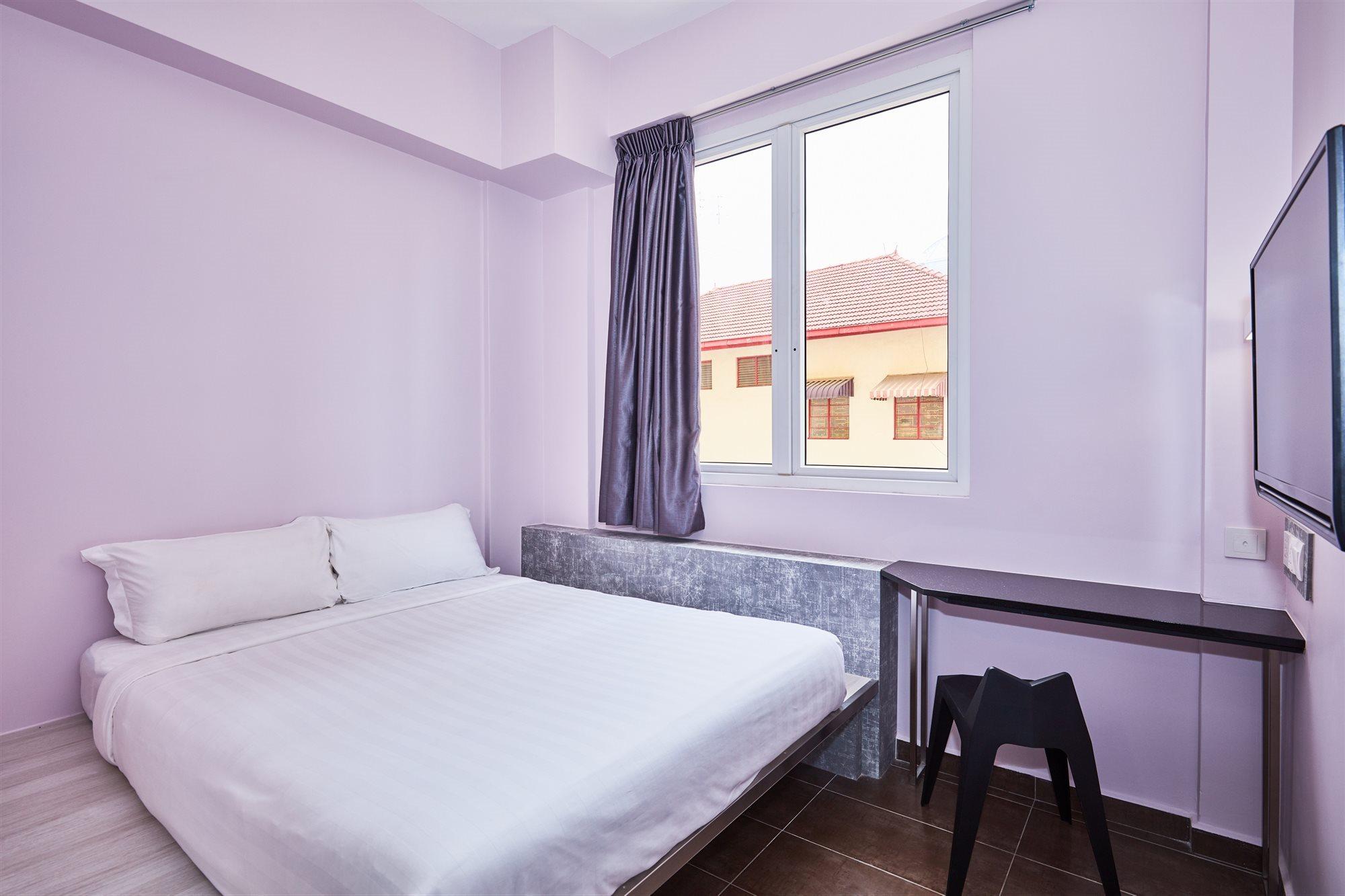Ibis Budget Pearl 2*