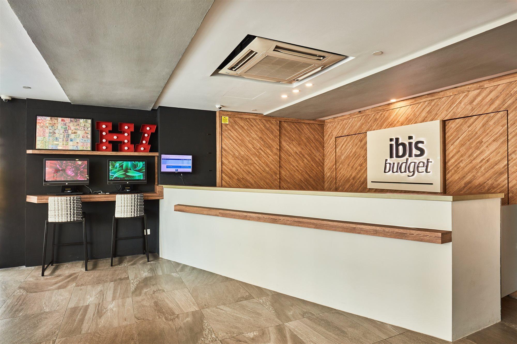 Ibis Budget Pearl Hotel 2*