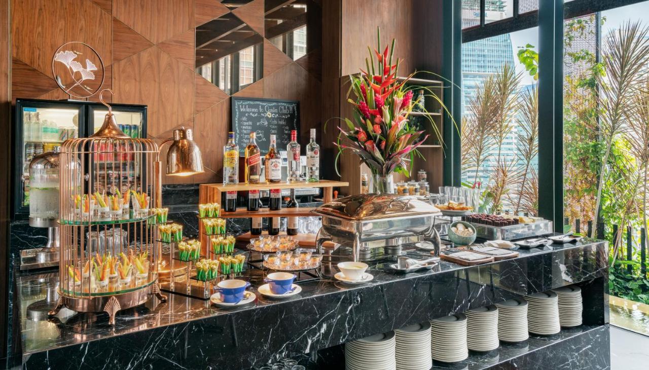 Hotel Oasia Downtown, By Far East Hospitality 4*