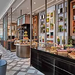 Sofitel Singapore City Centre