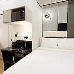 Coliwoo 288 River Valley - Coliving