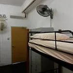 Travellers Loft At Lavender Hostel
