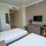 Champion Hotel