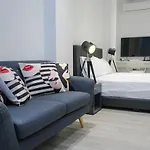 Comfy Studio 5 By Ong Realty