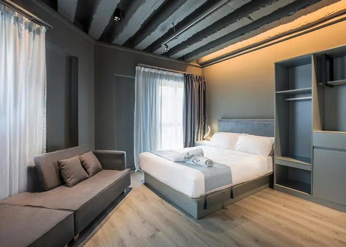 Hotel Calmo Bugis