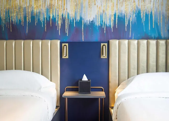 Ibis Budget Singapore Gold