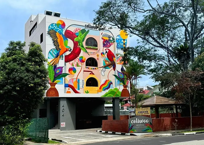 Coliwoo Hotel Pasir Panjang - Coliving