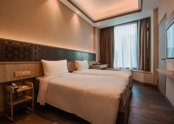 Aqueen Prestige Hotel Jalan Besar