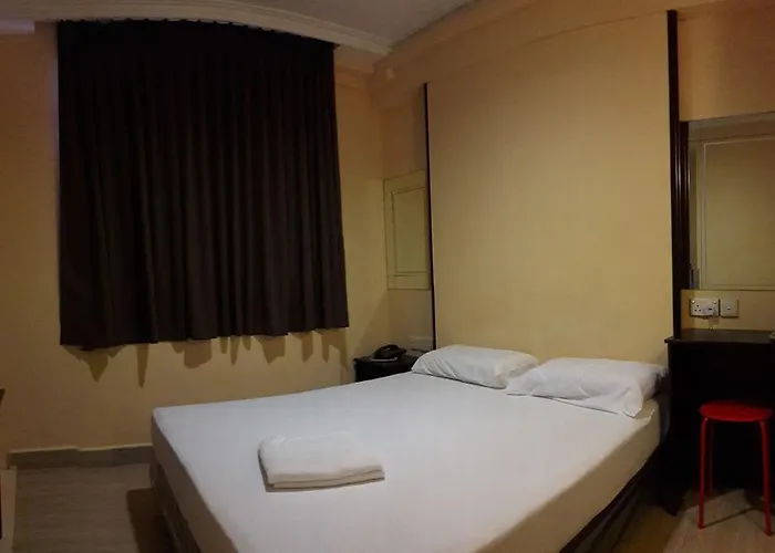 Oxley Blossom Hotel