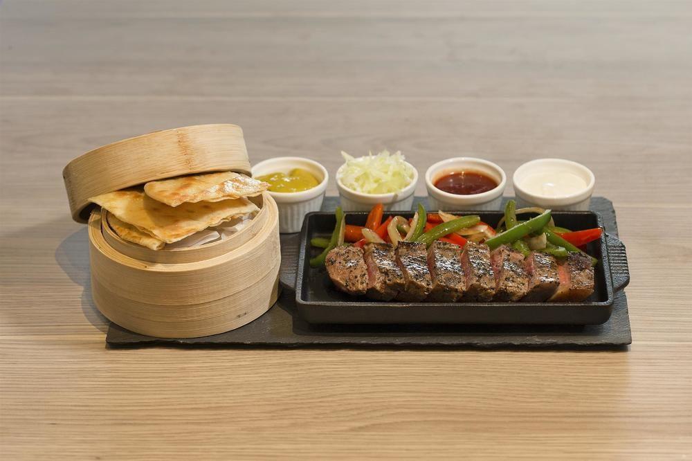 Four Points By Sheraton Singapore, Riverview 4*