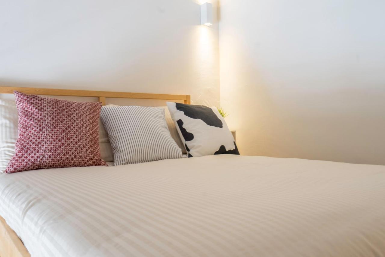 South Buona Vista Studio Suites A Hotel