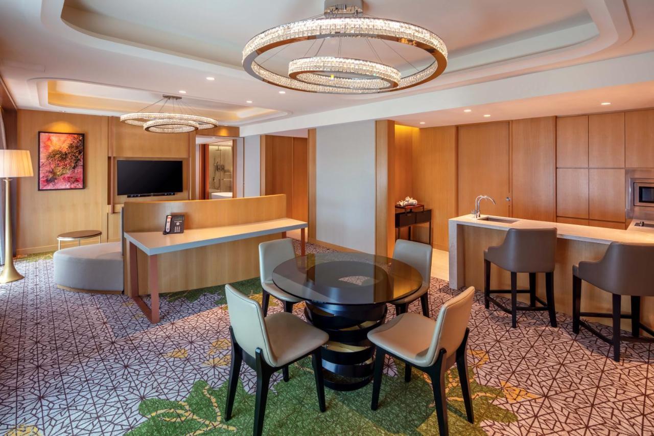 Hotel Parkroyal On Road, 4*