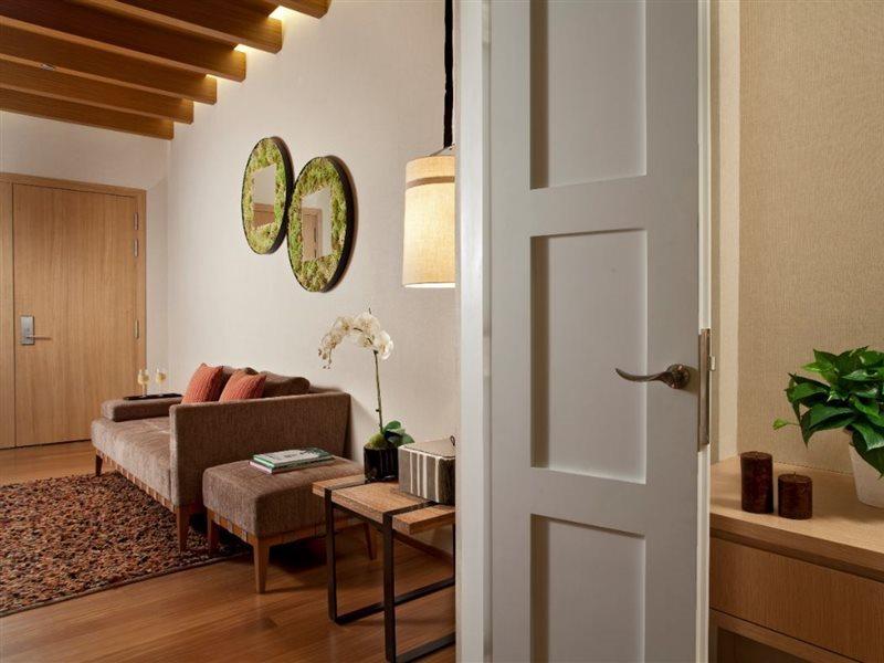 Hotel Oasia Sentosa By Far East Hospitality