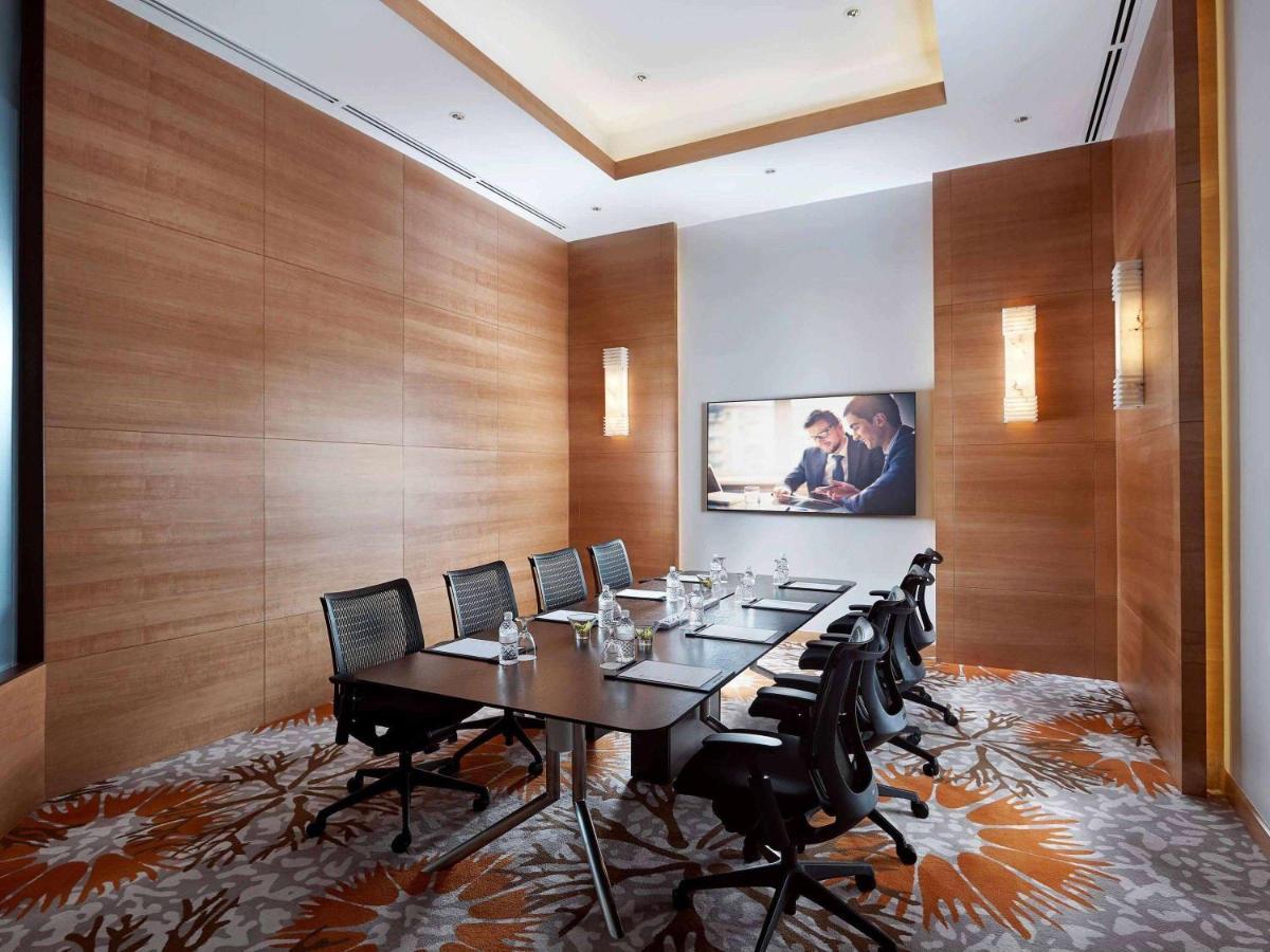 Paradox Merchant Court At Clarke Quay Hotel 5*