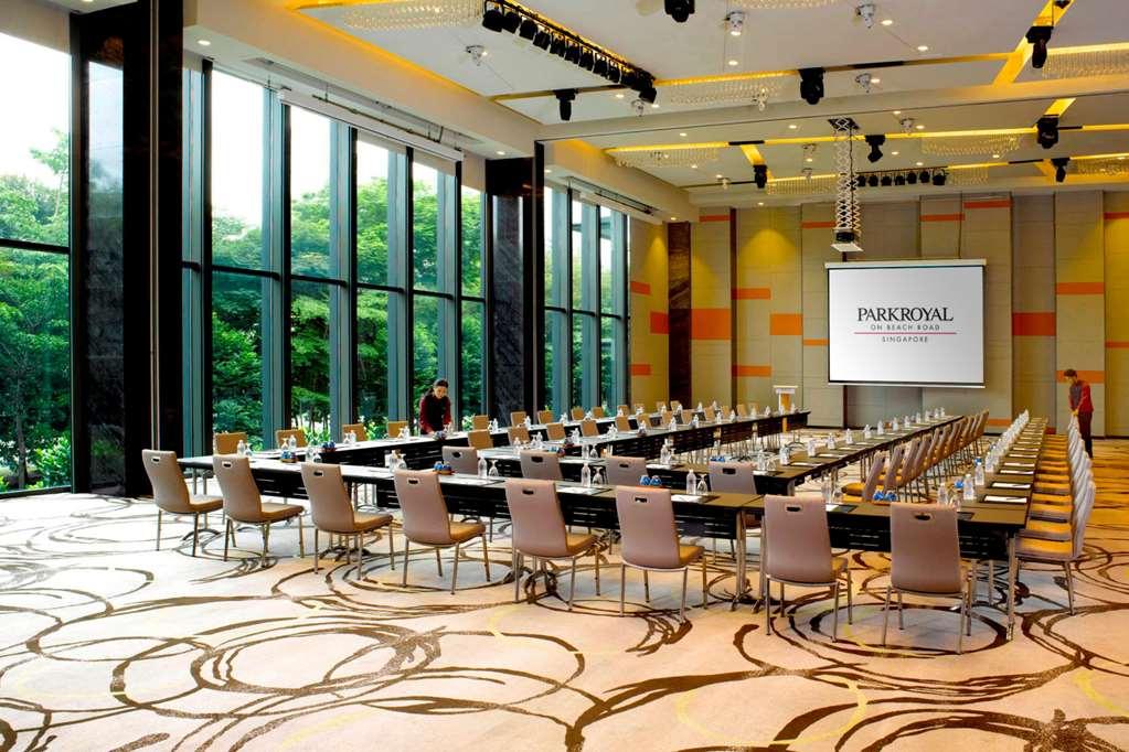 Hotel Parkroyal On Road, 4*