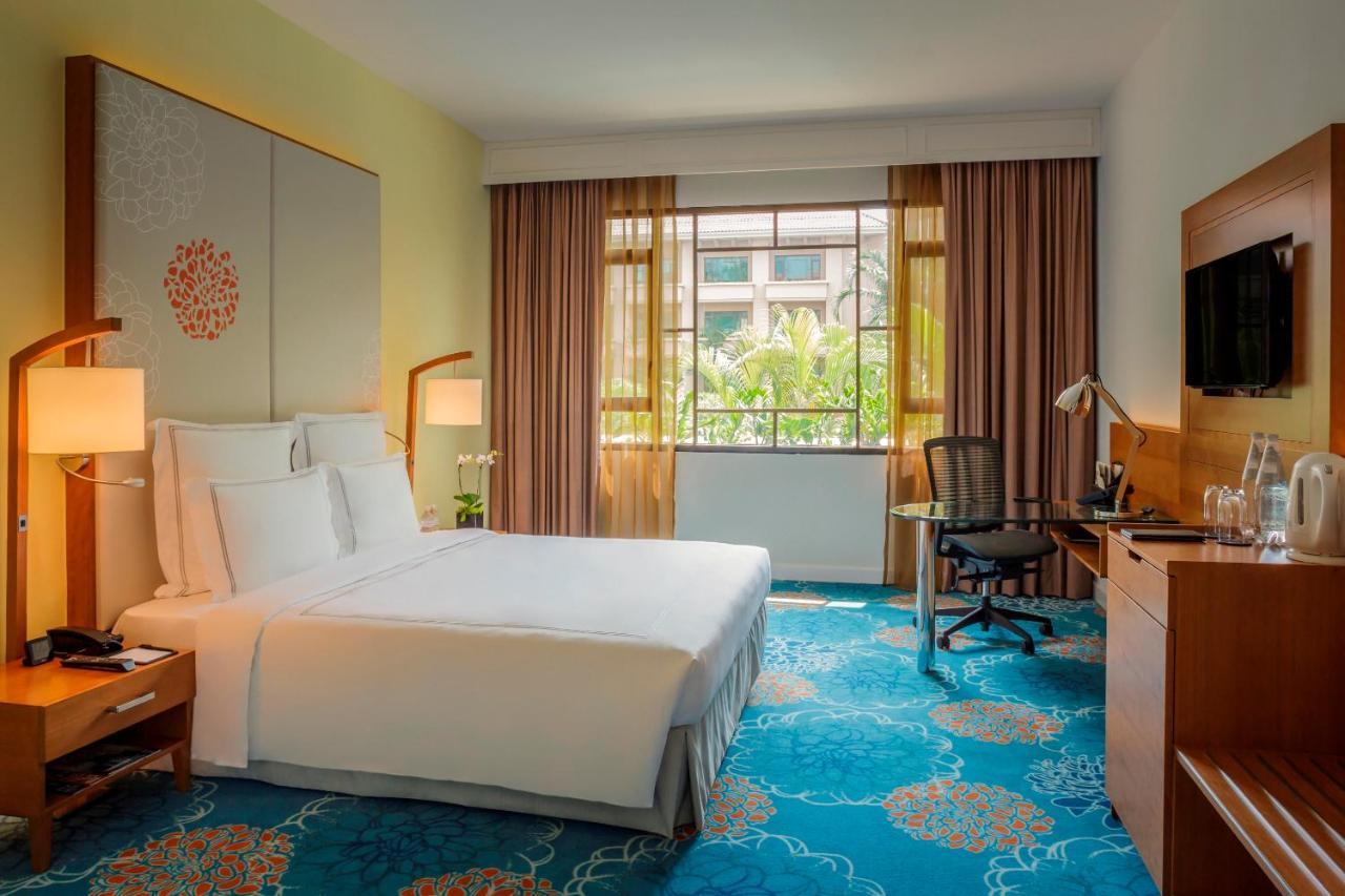 Paradox Merchant Court At Clarke Quay Hotel 5*