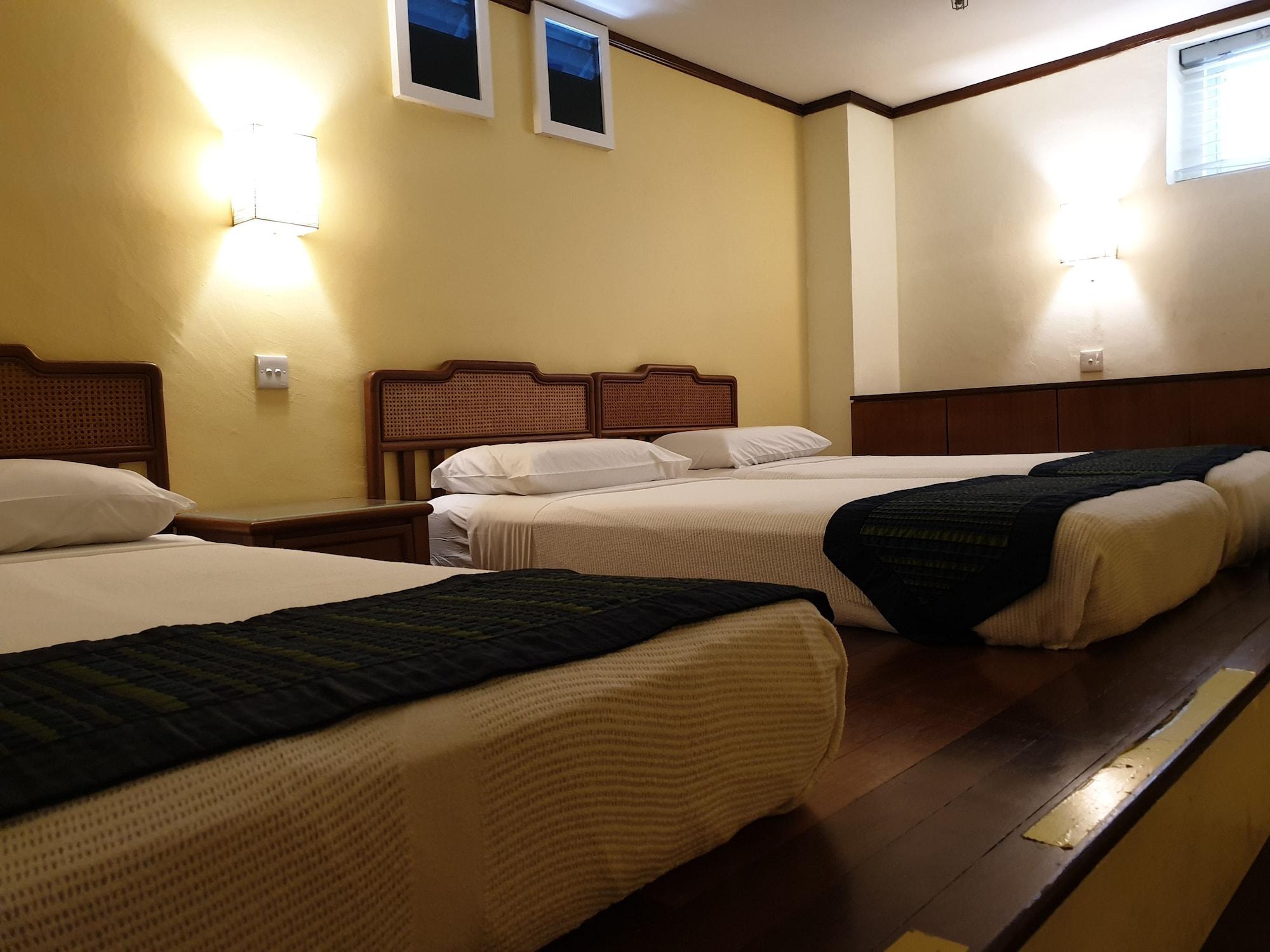 Perak Hotel 3*