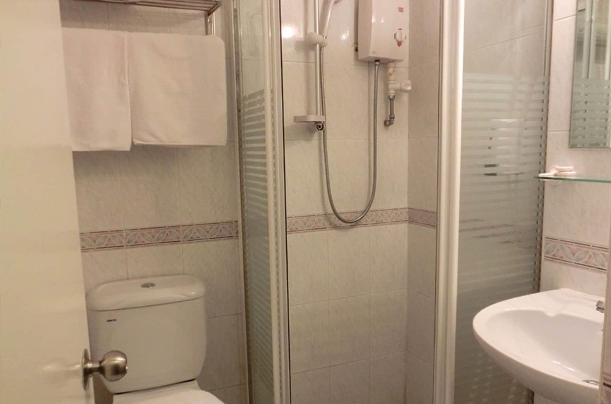 Perak 3* Singapore