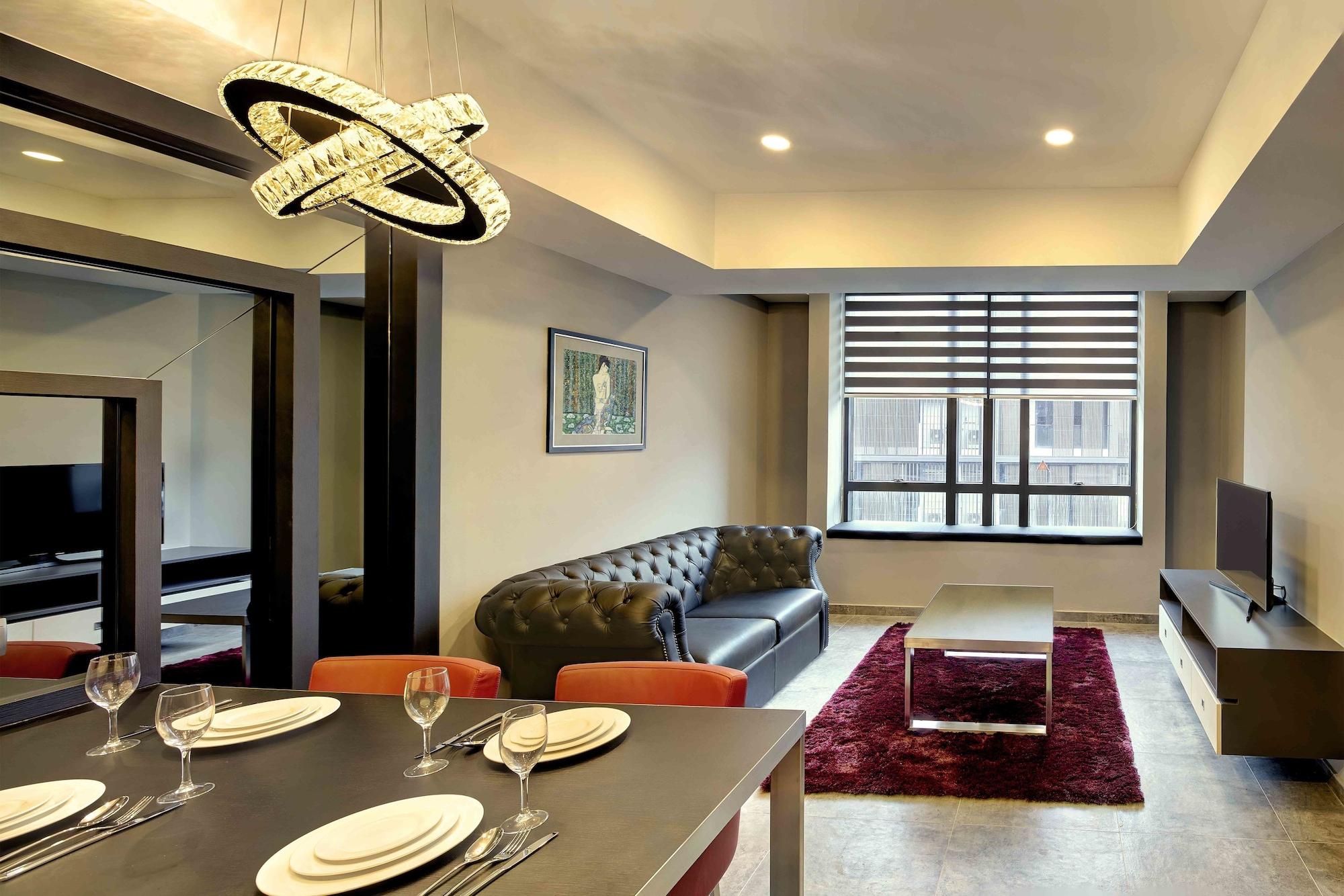Aparthotel Orchard Grand Court