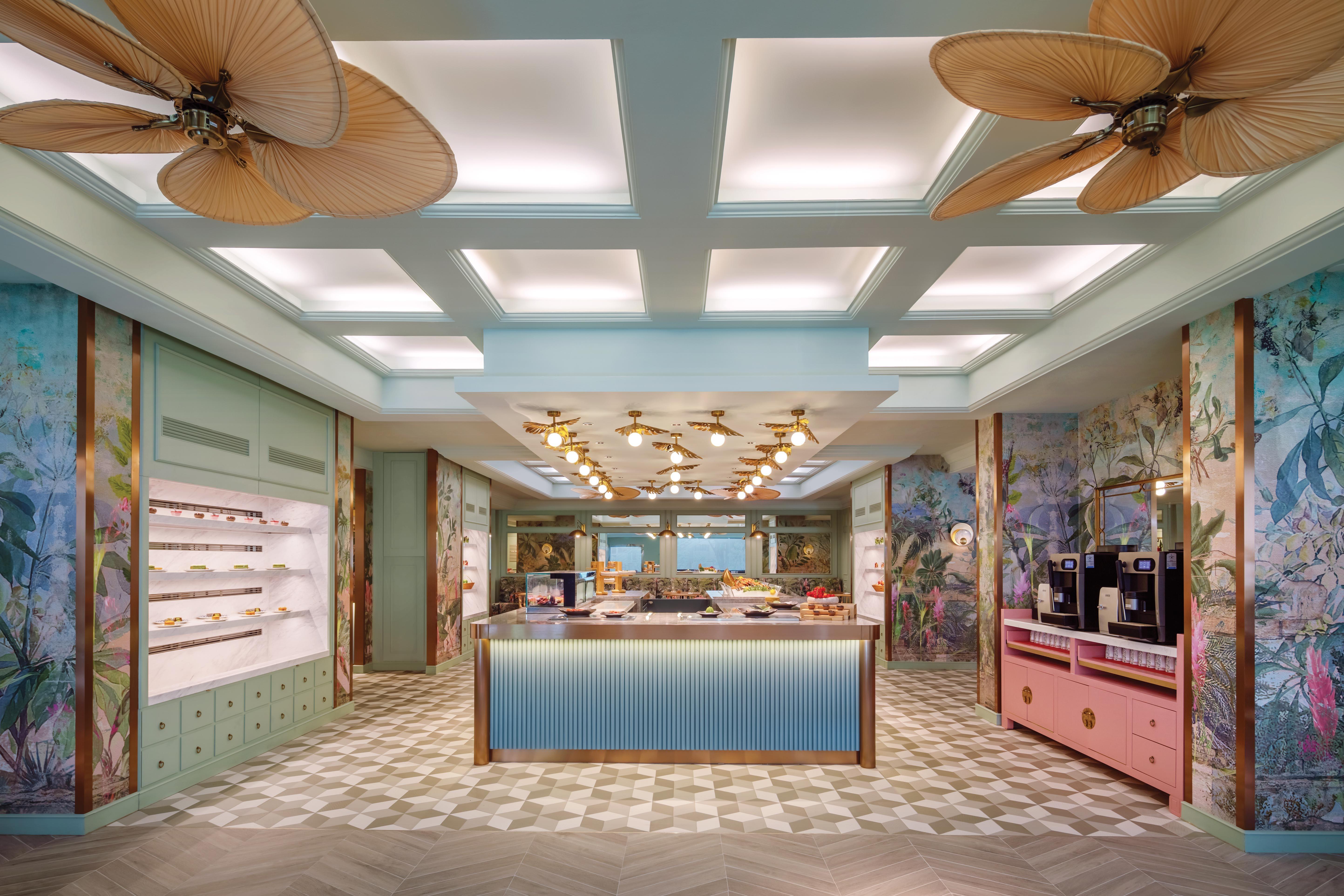 Hotel Parkroyal On Road,