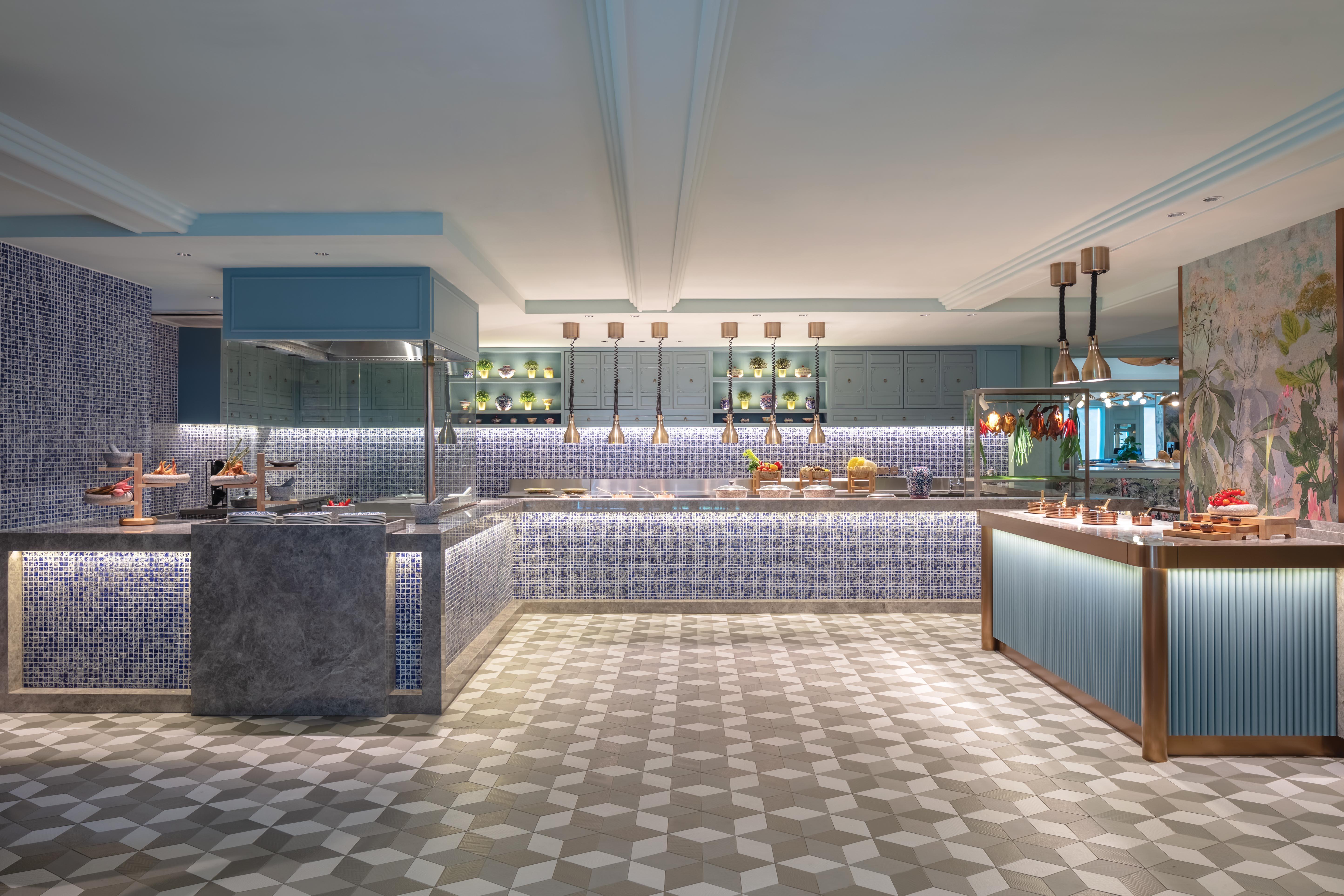Parkroyal On Road, 4*