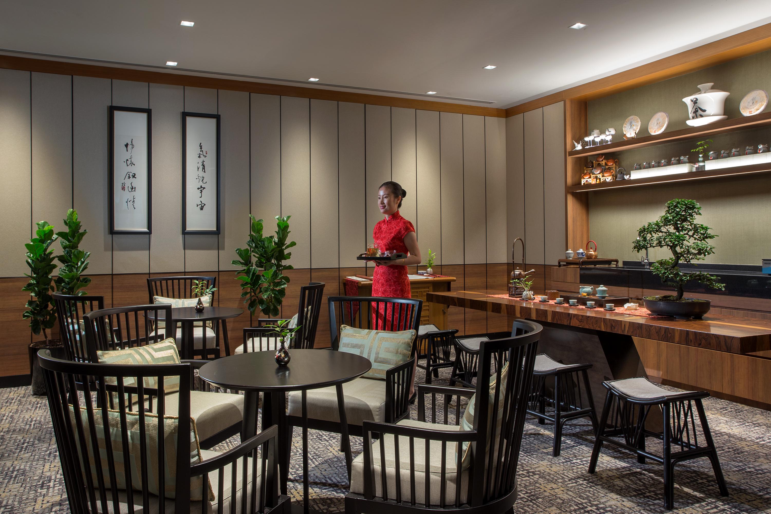 Hotel Parkroyal On Road,