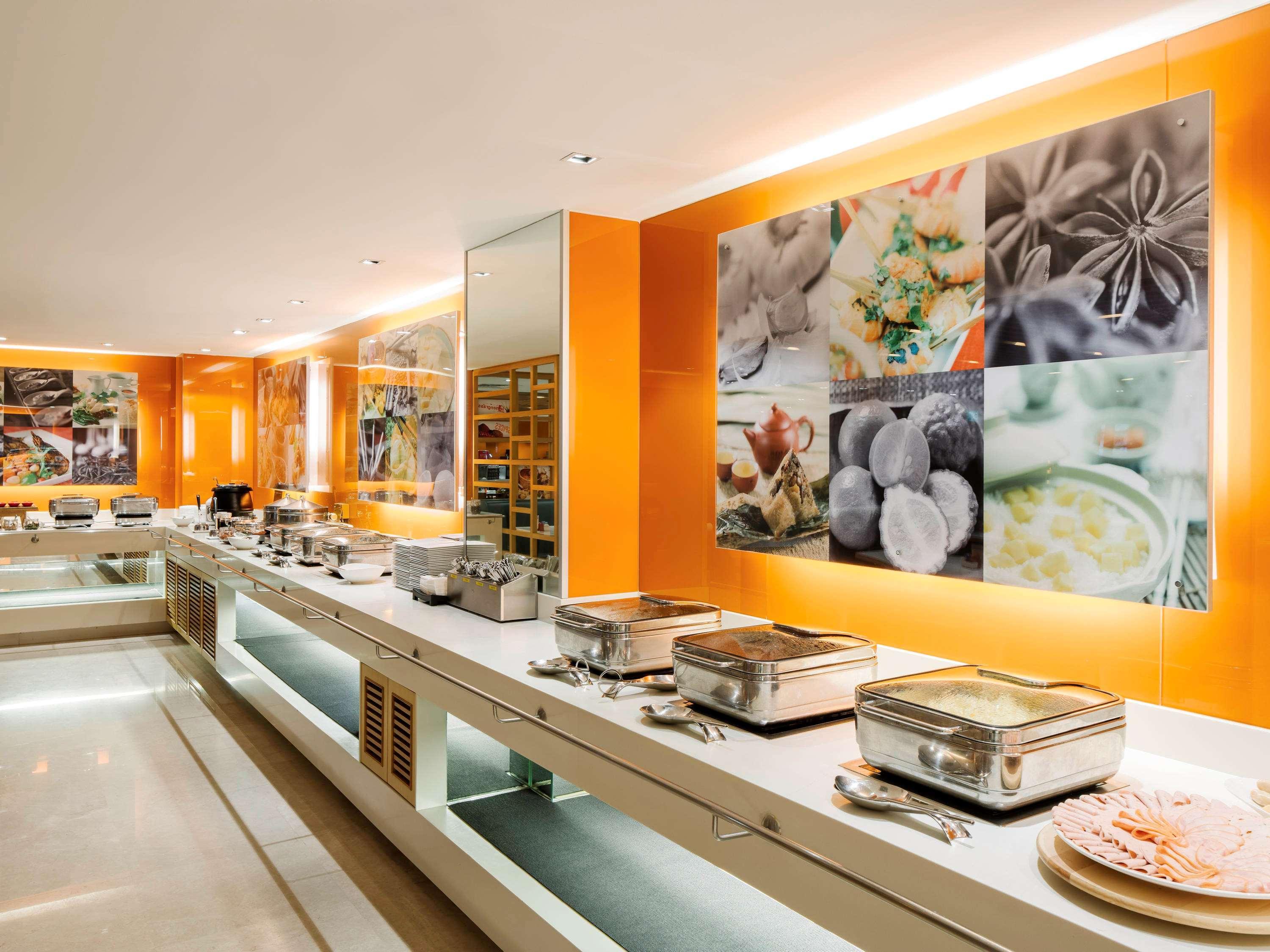 Hotel Ibis On Bencoolen 4*
