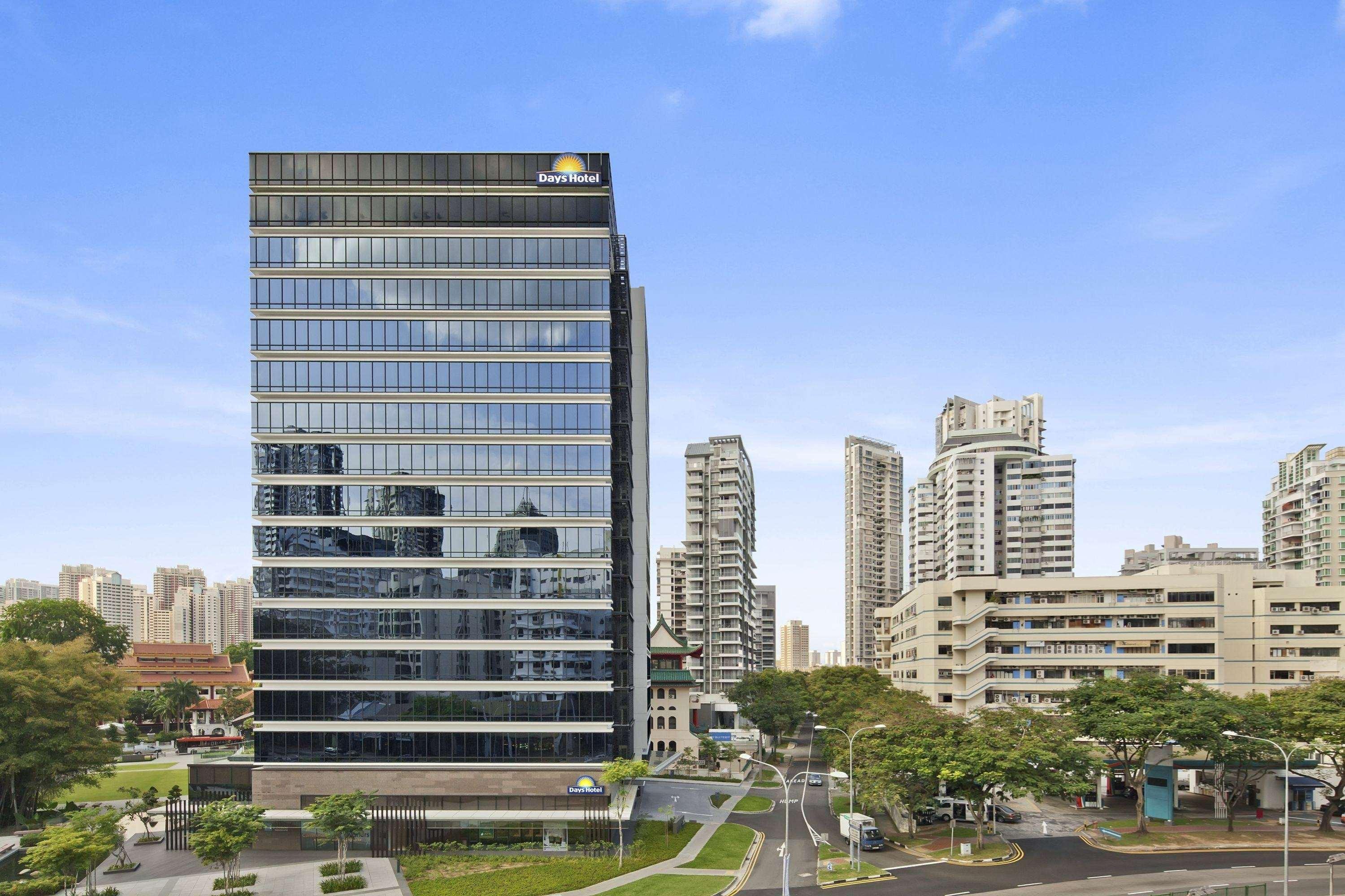 Hotel Days By Wyndham At Zhongshan Park 3*