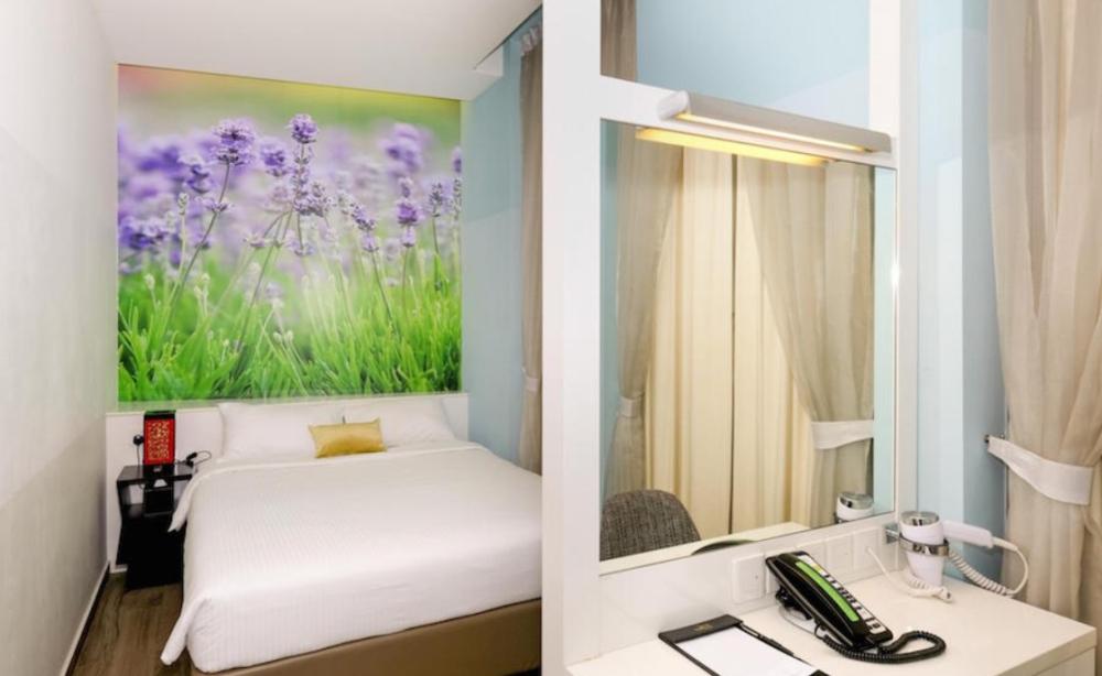 J8 Hotel