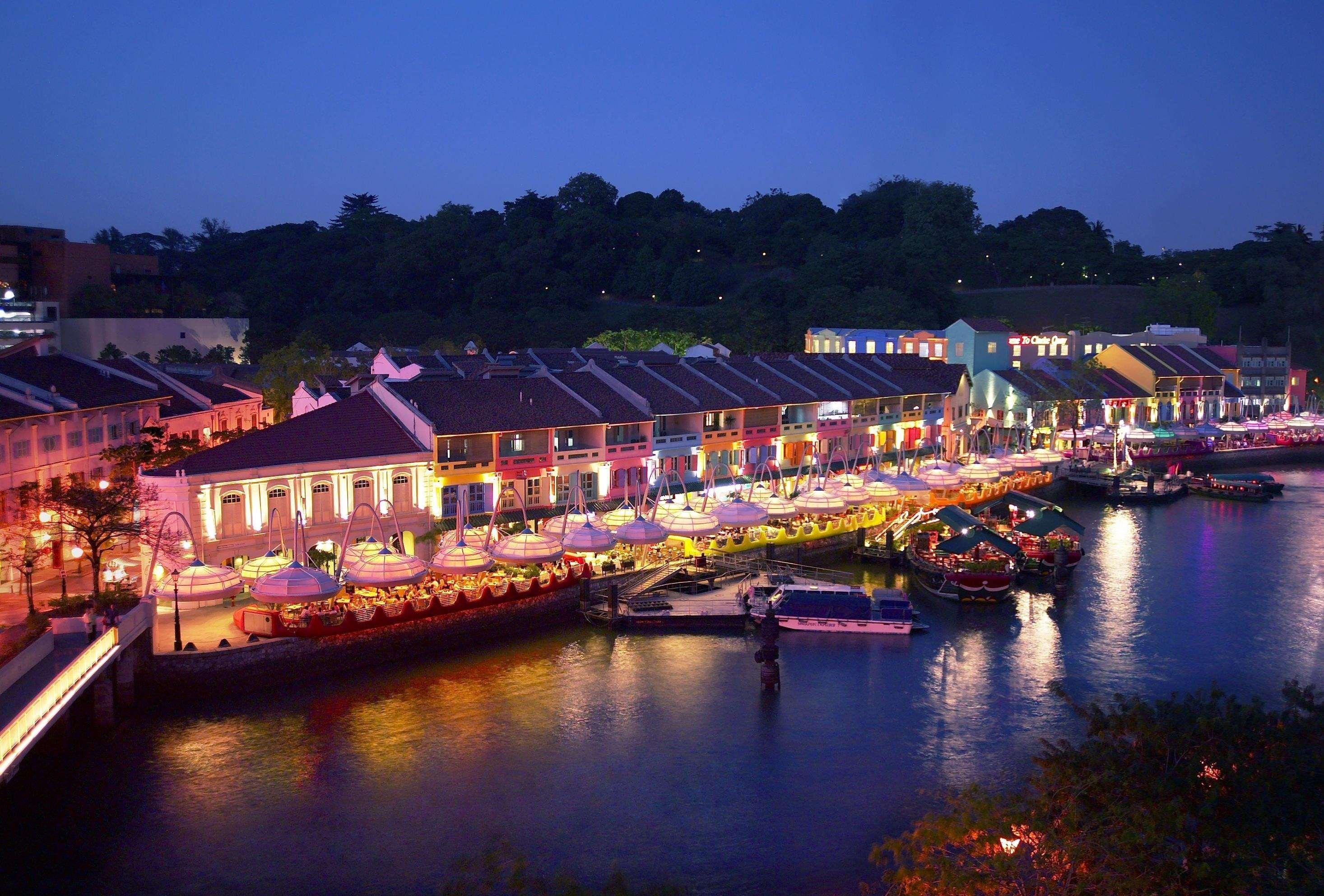 Hotel Paradox Merchant Court At Clarke Quay