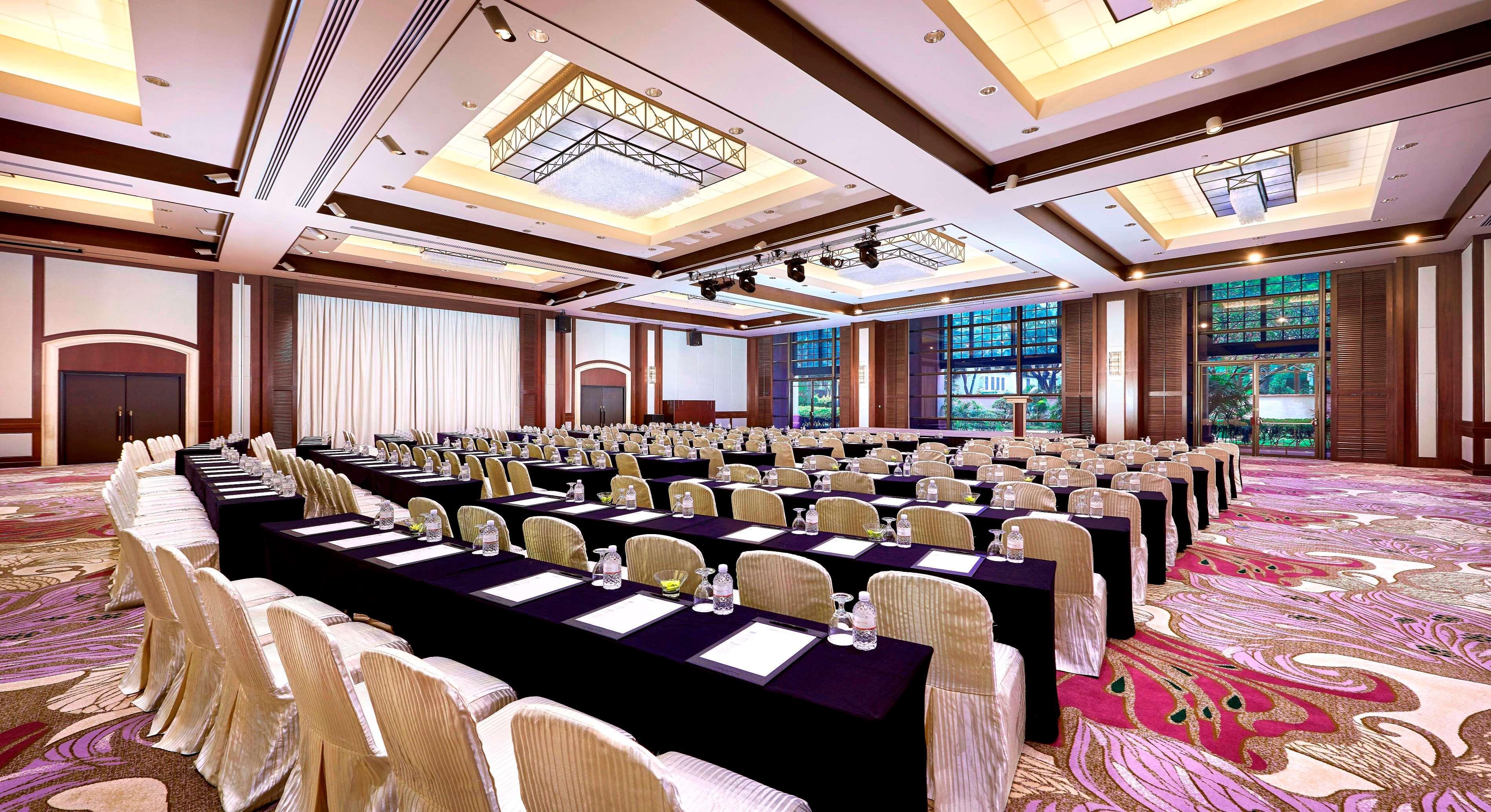 Hotel Paradox Merchant Court At Clarke Quay Singapore