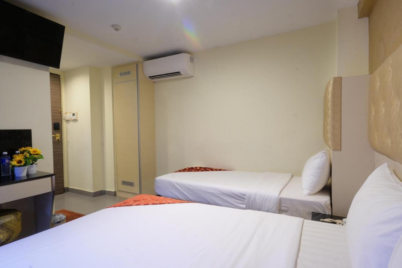 Hotel Sandpiper Singapura