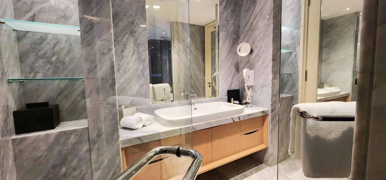 Ascott Raffles Place Hotel Singapura