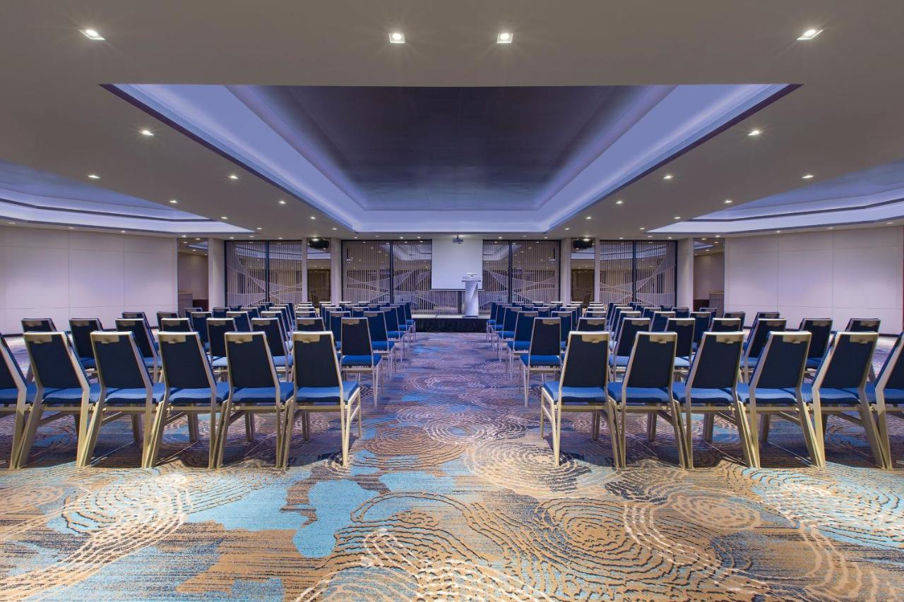 Four Points By Sheraton Singapore, Riverview Hotel 4*