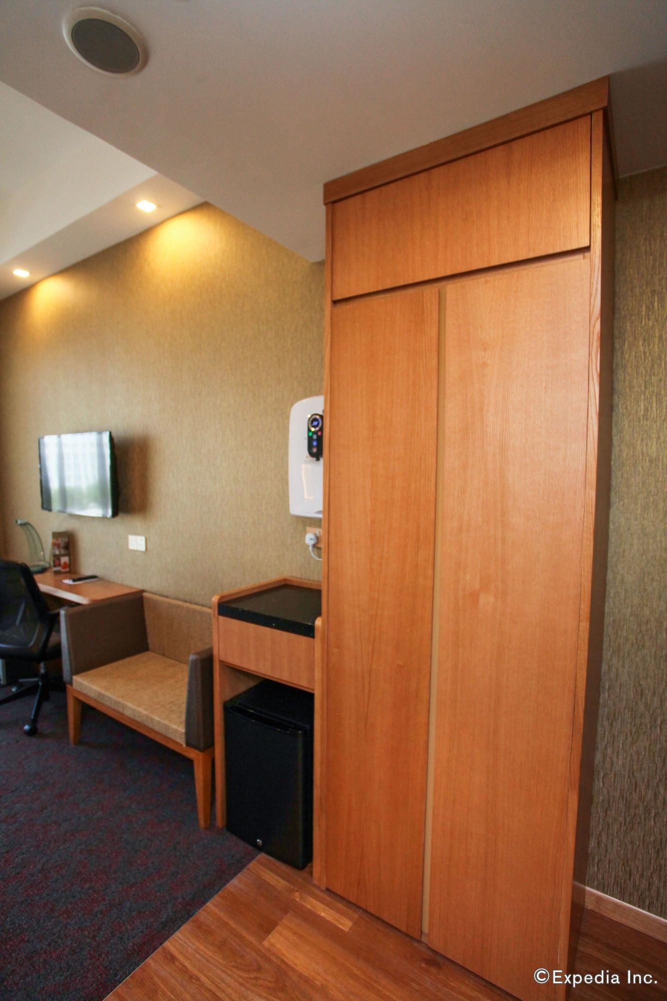 Grand 4* Singapore