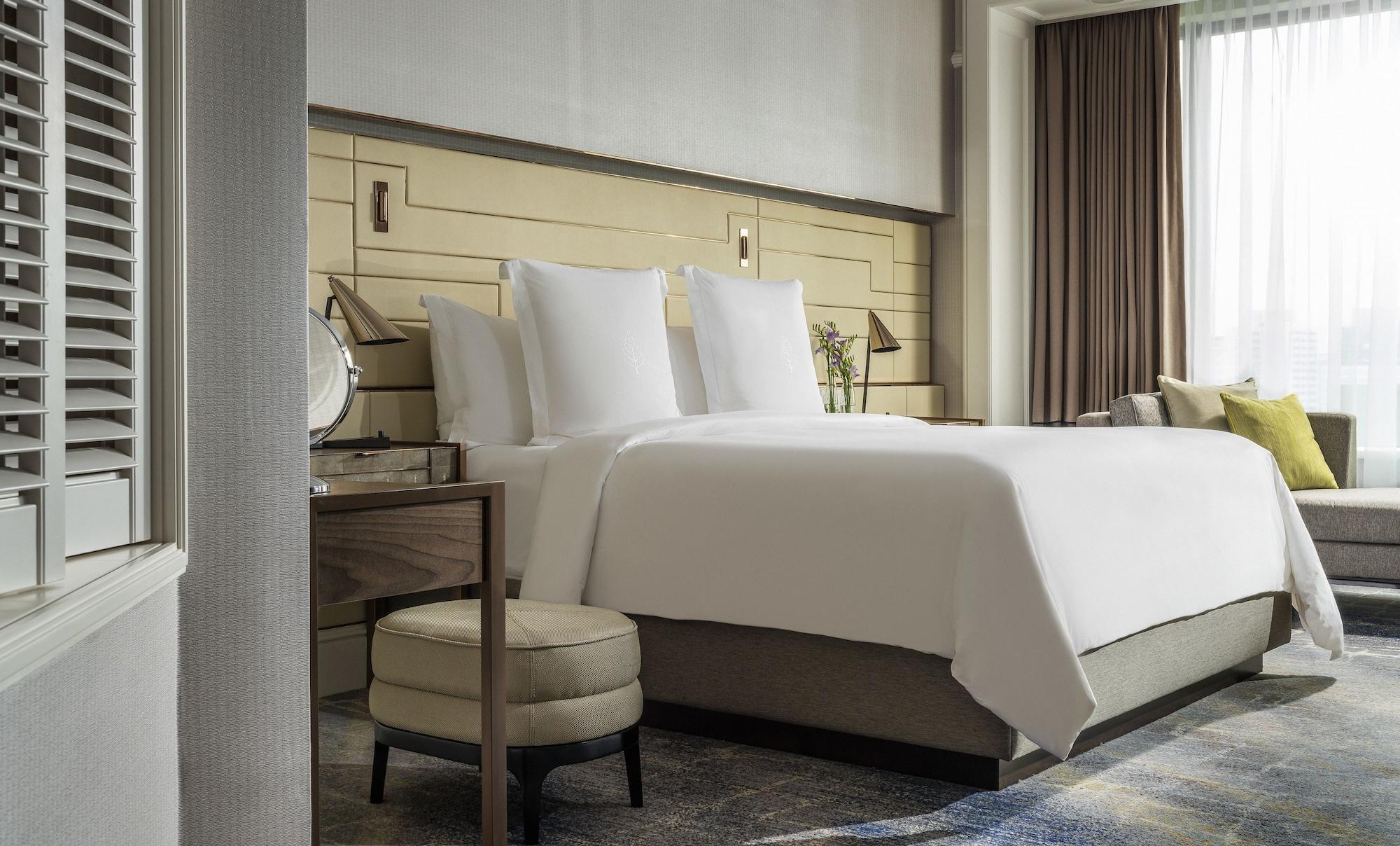 Four Seasons 5*