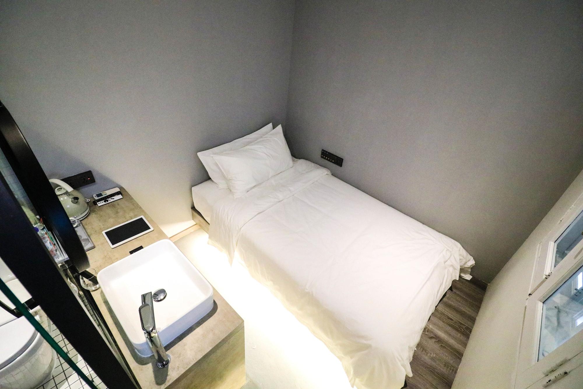 Rest Chinatown 3*