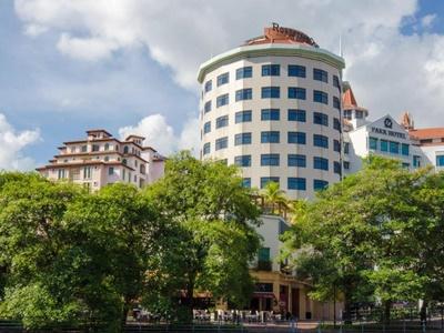 Robertson Quay Hotel 3*