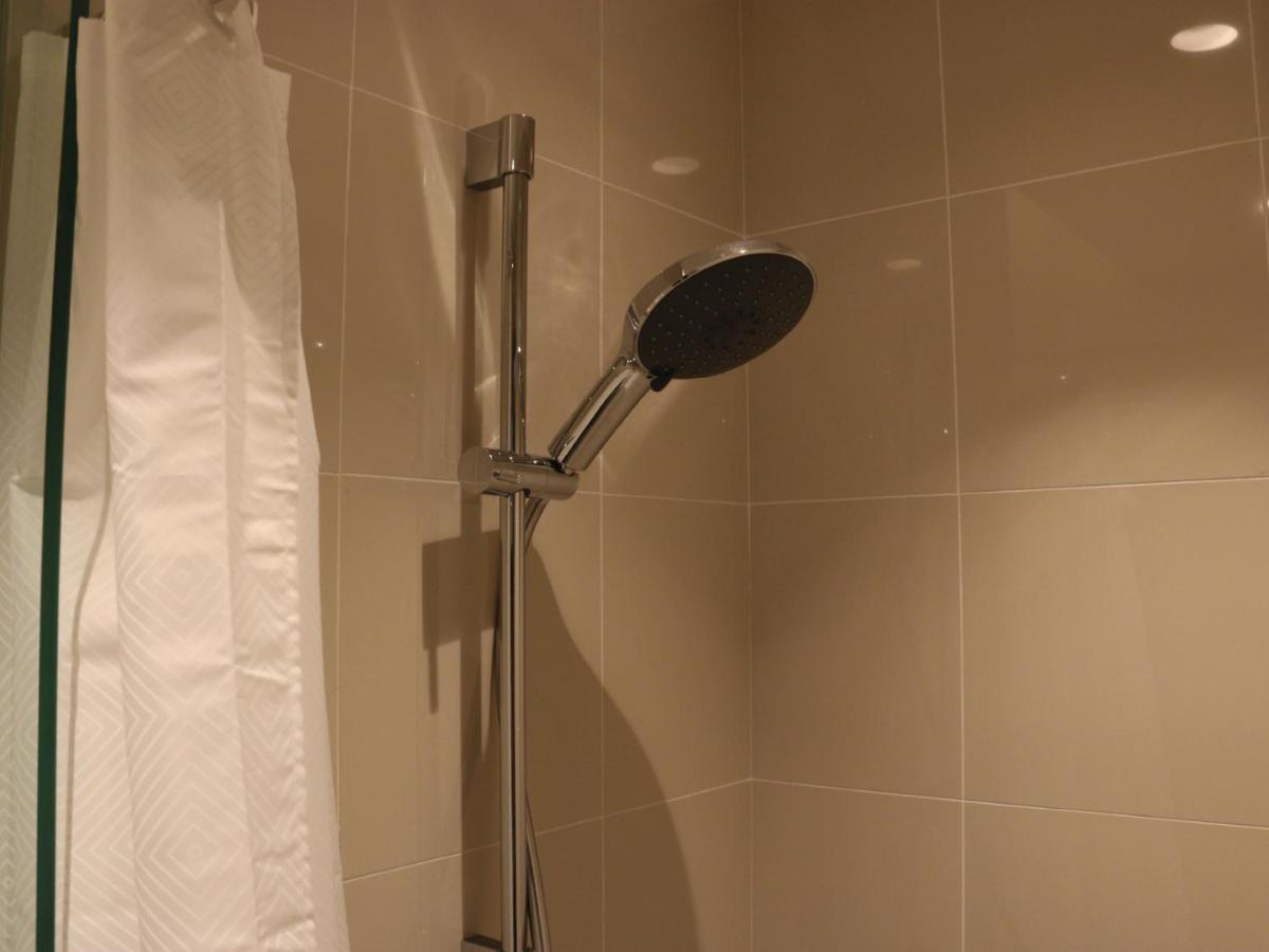 Aqueen Prestige Jalan Besar Singapore