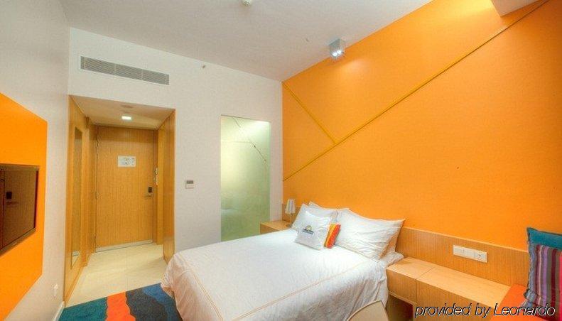 Days By Wyndham At Zhongshan Park 3*