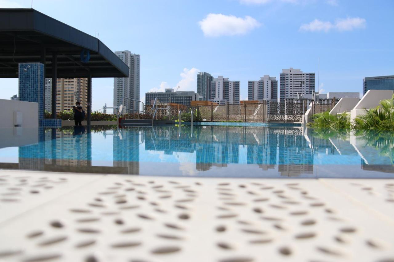 Aqueen Prestige Jalan Besar 4* Singapore