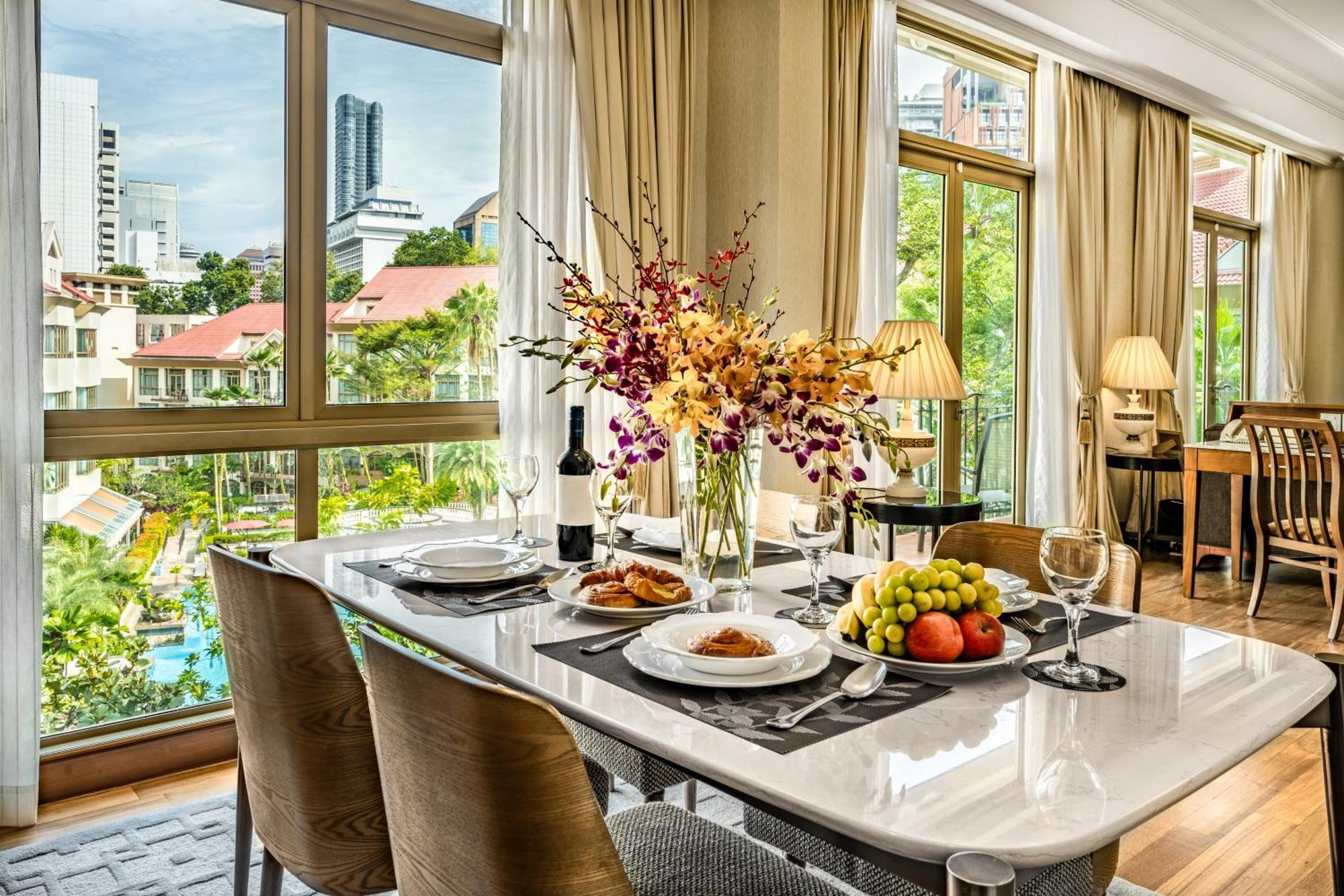 Treetops Executive Residences 5* Singapore