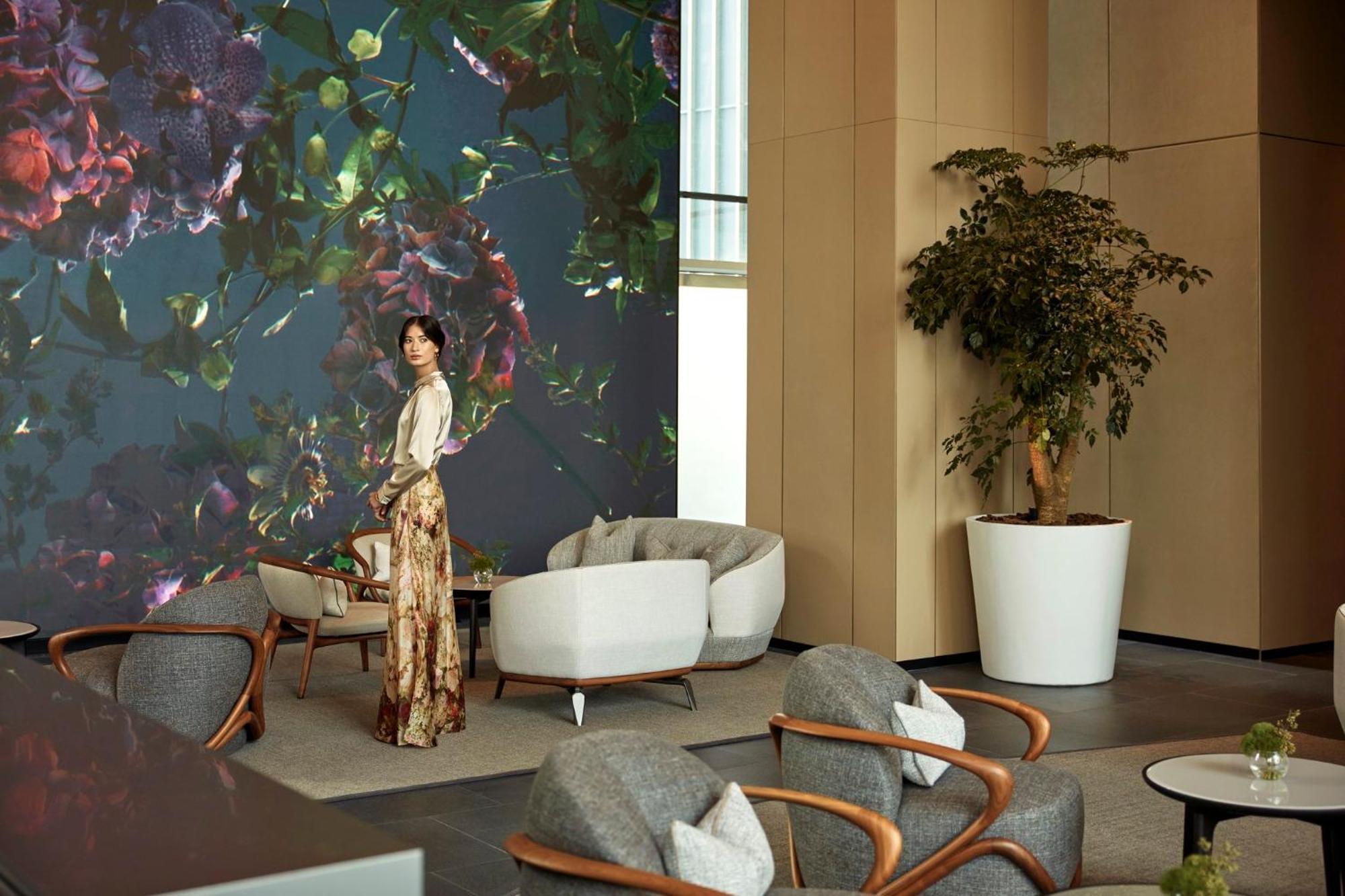 Metropolitan Hotel 5*