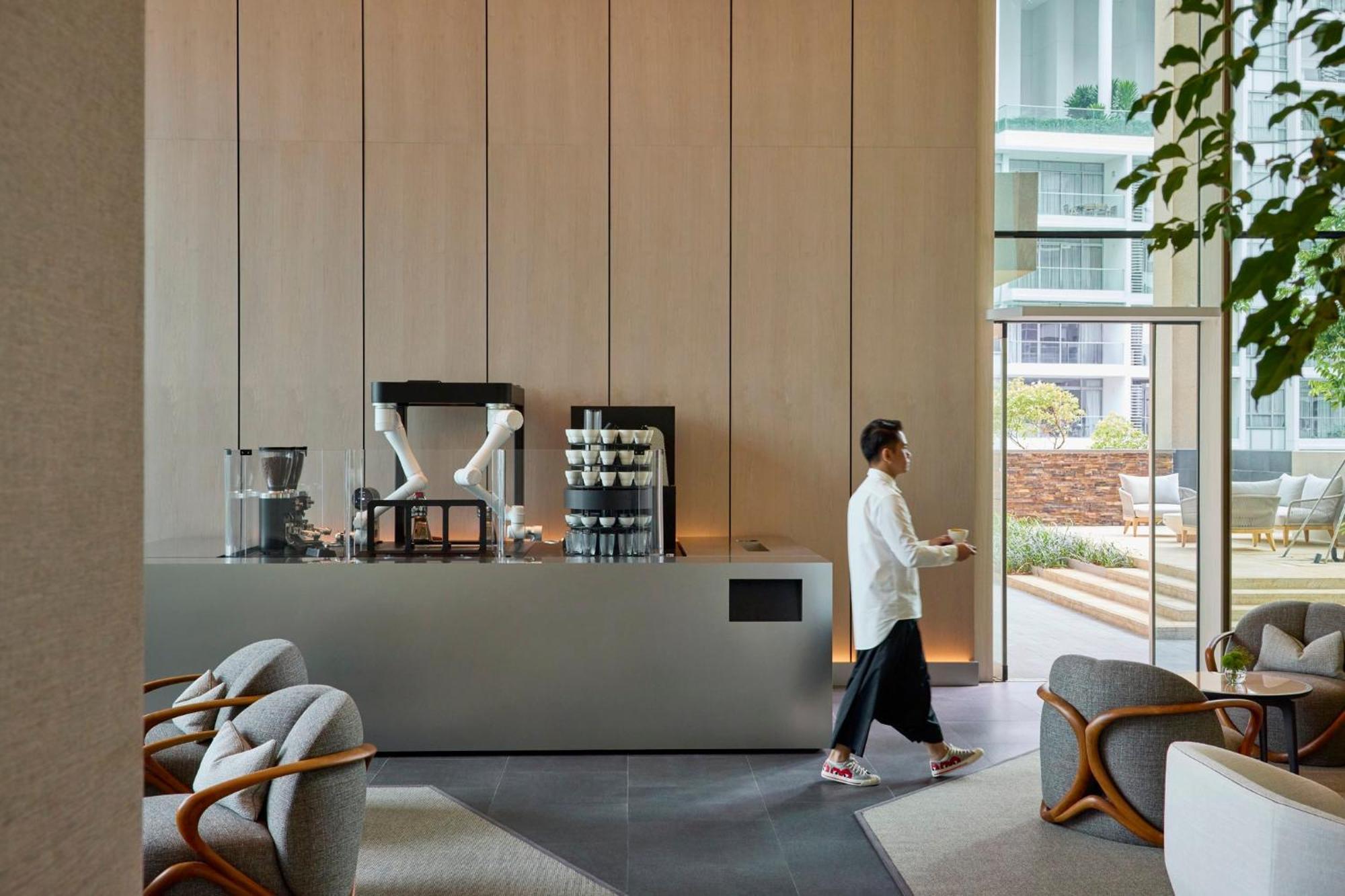 Hotel Metropolitan 5*