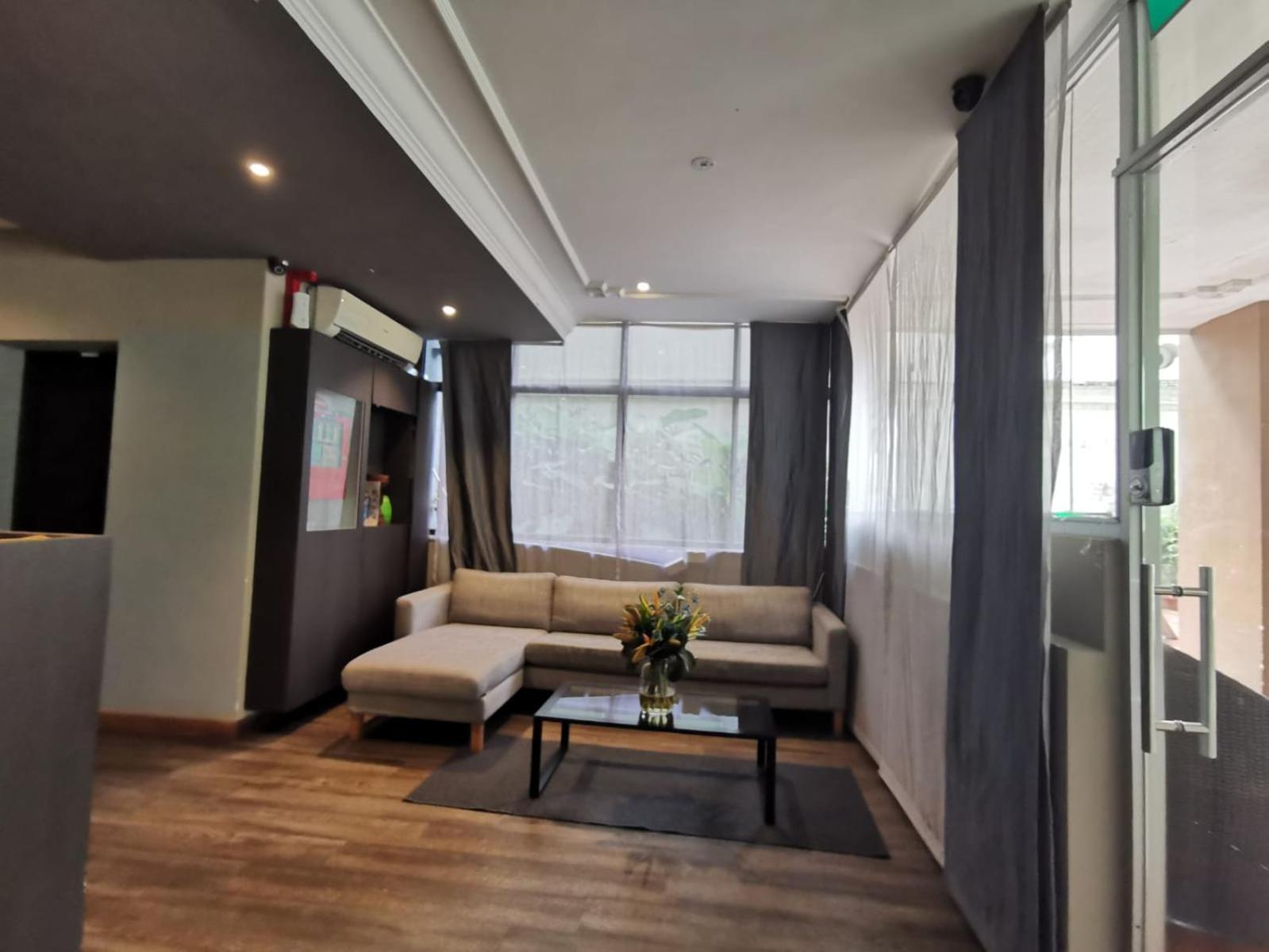 Greatwood Residence At Devonshire 3* Singapore