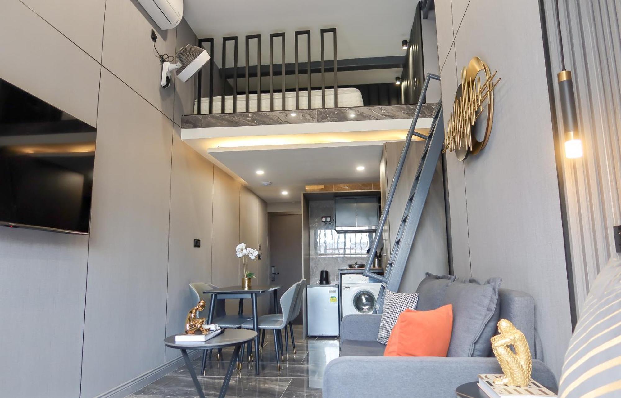 R Residences * Singapore
