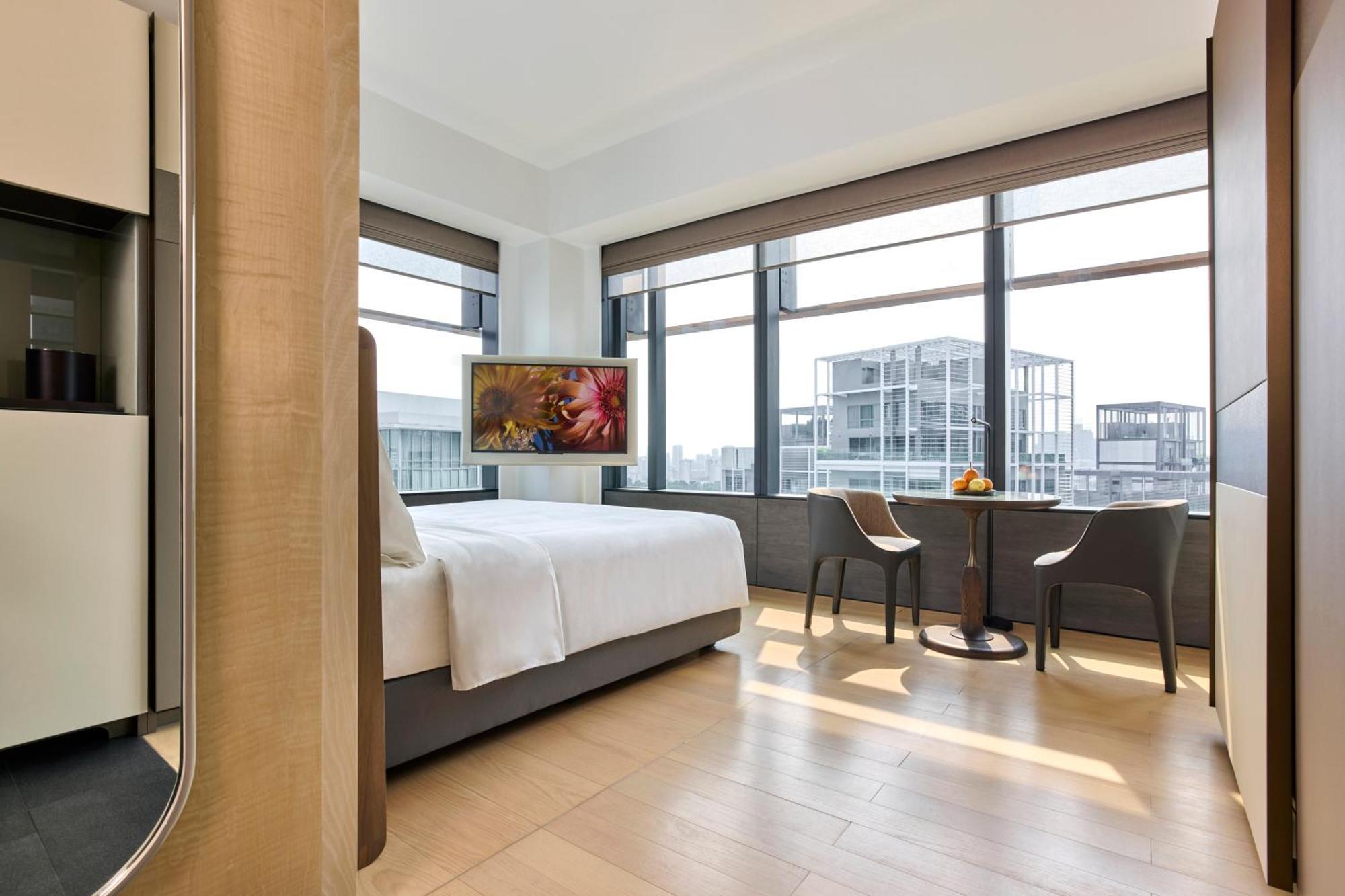 Hotel Metropolitan 5*