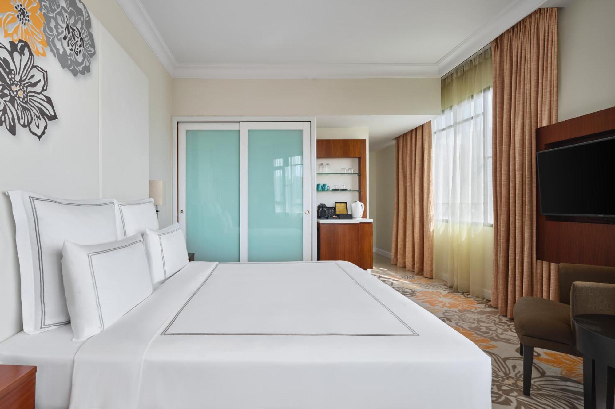 Paradox Merchant Court At Clarke Quay Hotel 5*