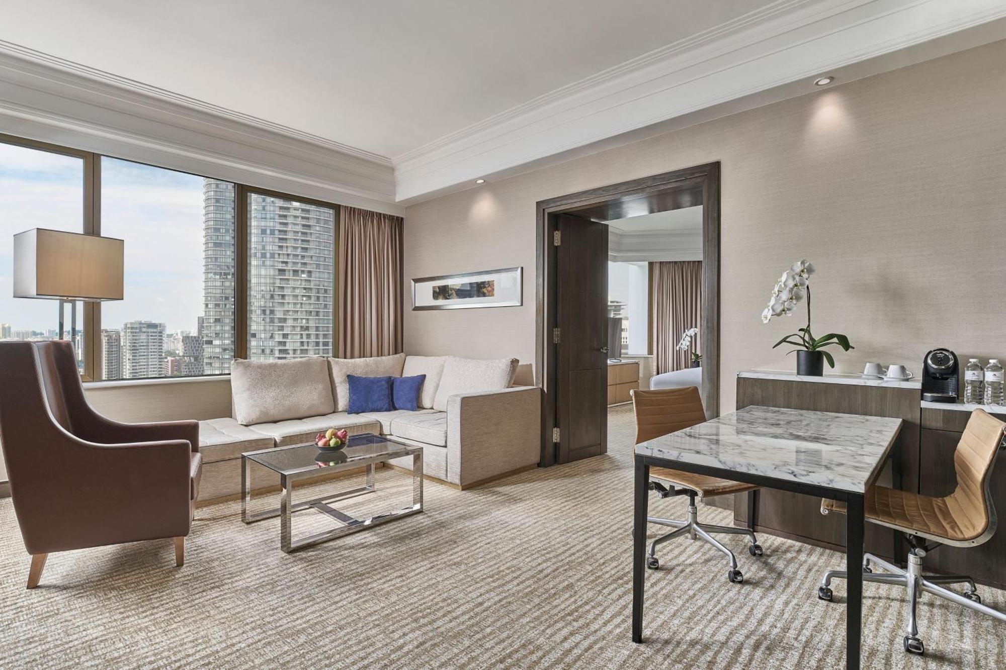 Marriott Tang Plaza Hotel