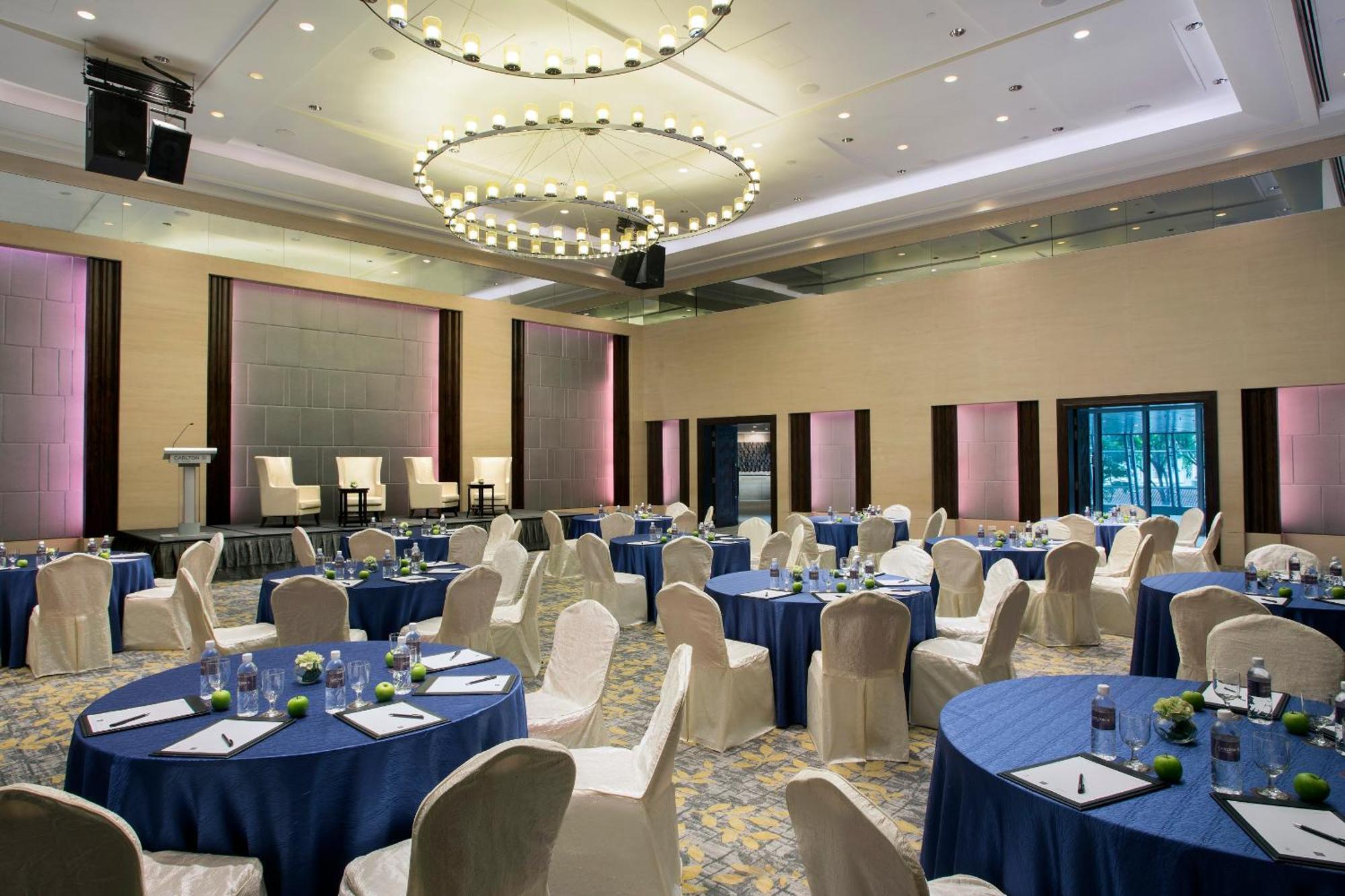 Carlton 5* Singapore